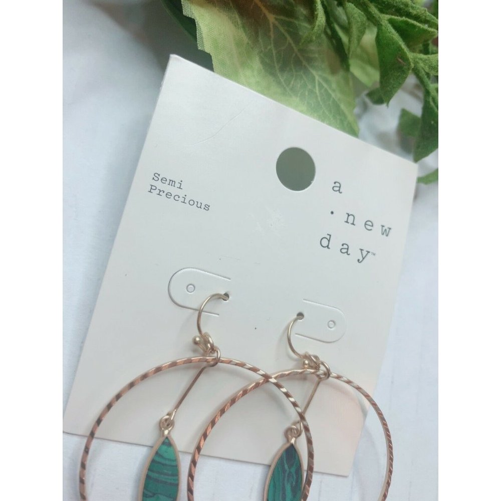 Semi-Precious Stone Aventurine Malachite Dangle Drop Hoop Earrings Green… - Picture 3 of 3
